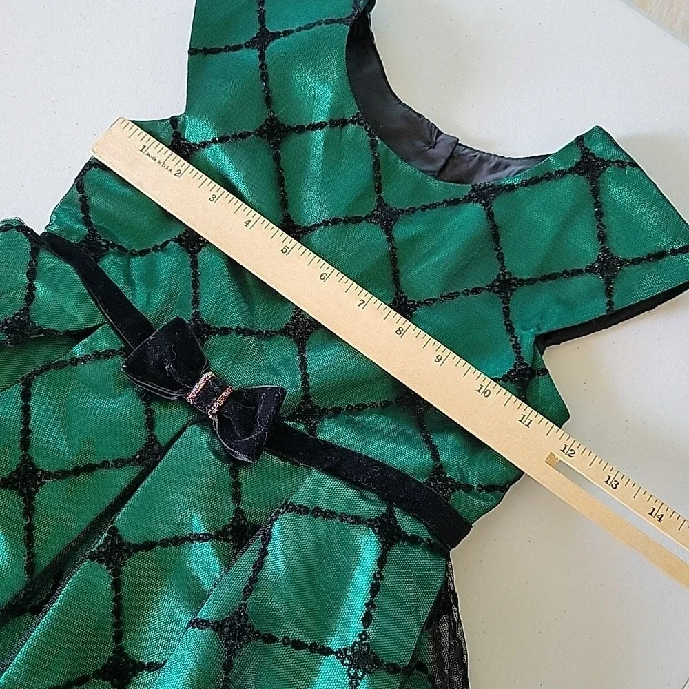 Jona Michelle Girls Dress 5 Emerald Green Satin Black Mesh Festive Holiday Party